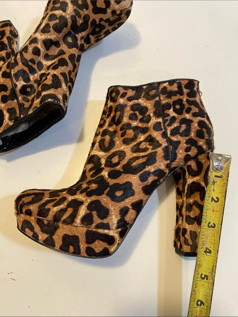 Michael Kors Leopard Print Platform Ankle Boots Brown Sz 5.5 M